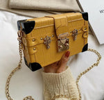 VERONA ENVELOPE BAG